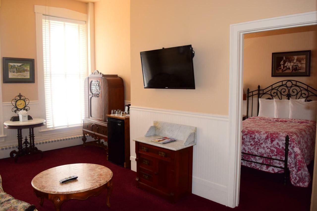 Grand Imperial Hotel Silverton 외부 사진